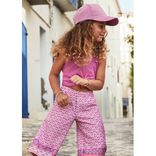 Conjunto calças estampadas e top menina