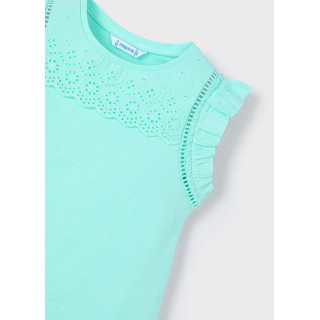 T-shirt perfurados menina T-shirt perfurados menina